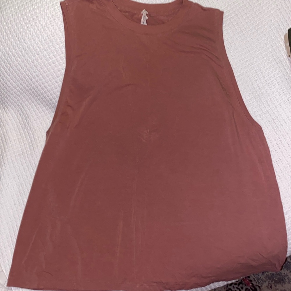Lululemon muscle tank, like new